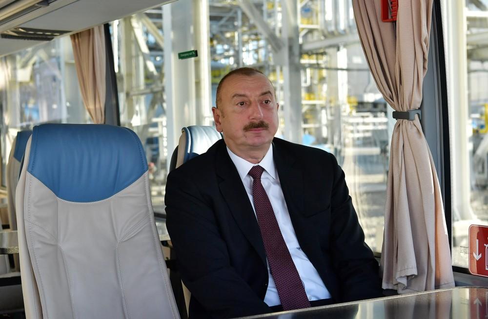 Prezident İlham Əliyev Sumqayıtda “SOCAR karbamid” zavodunun açılışında iştirak edib (FOTO) (YENİLƏNİB)