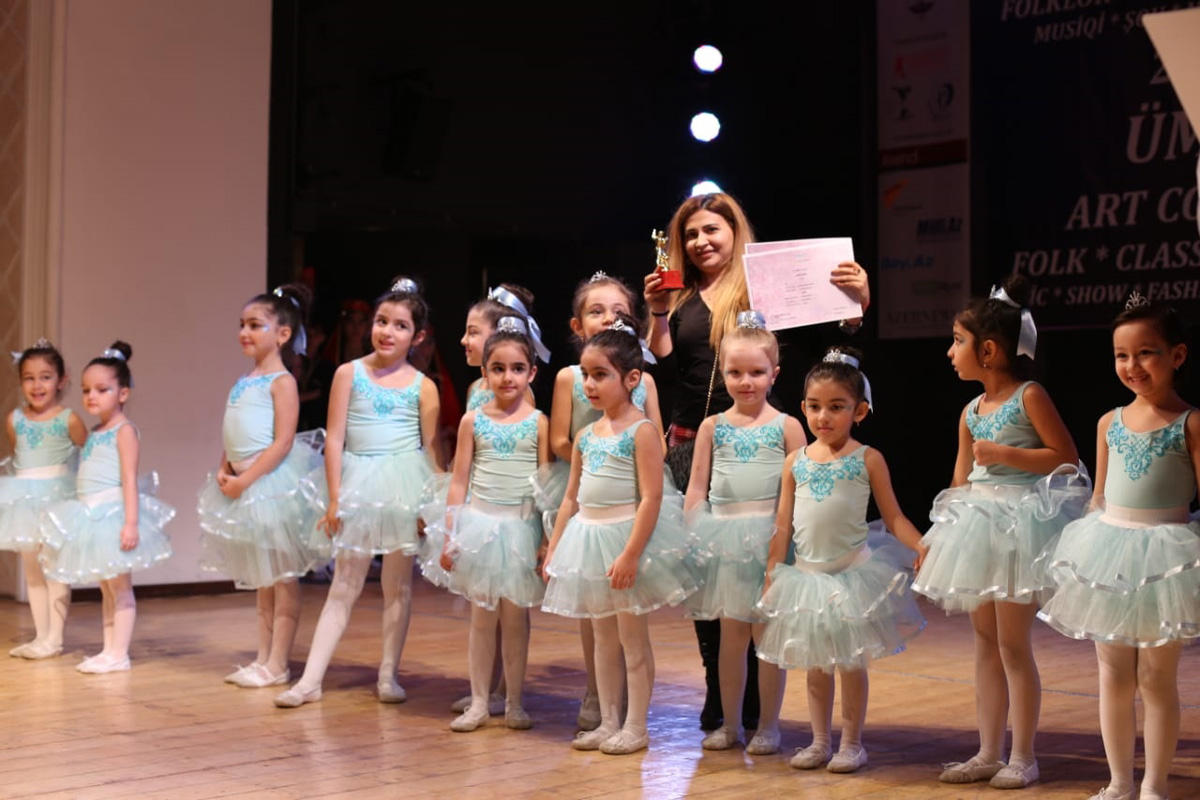 Bakıda beynəlxalq incəsənət müsabiqəsi keçirilib (FOTO)