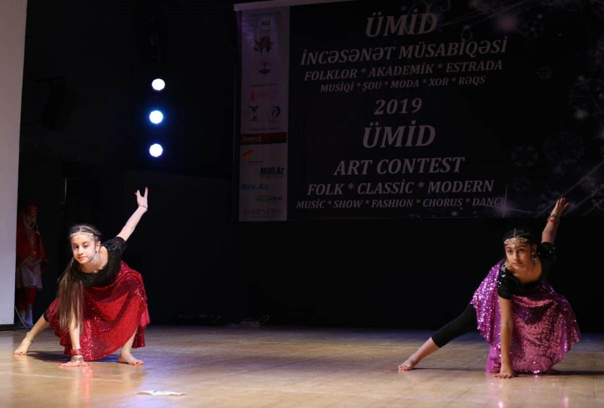 Bakıda beynəlxalq incəsənət müsabiqəsi keçirilib (FOTO)