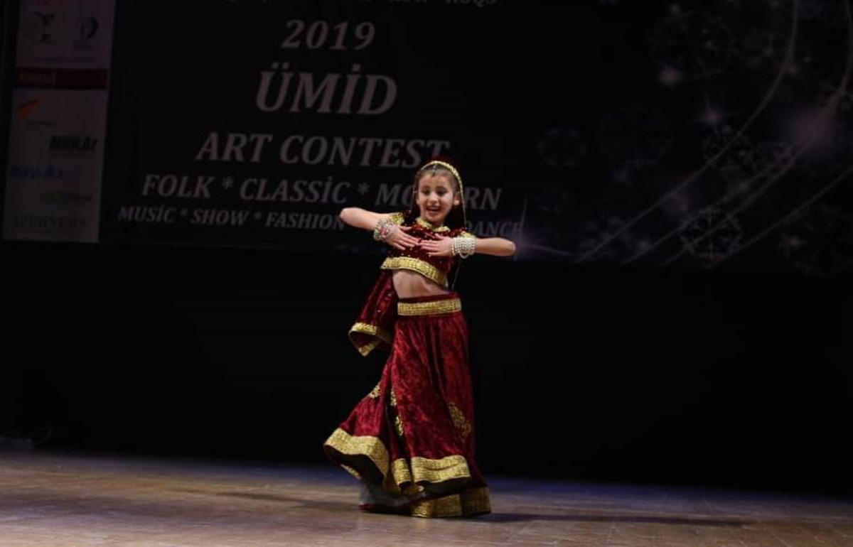Bakıda beynəlxalq incəsənət müsabiqəsi keçirilib (FOTO)