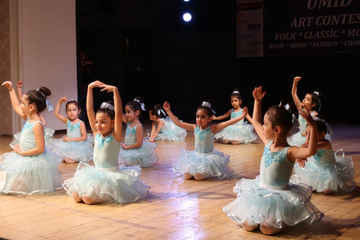 Bakıda beynəlxalq incəsənət müsabiqəsi keçirilib (FOTO)