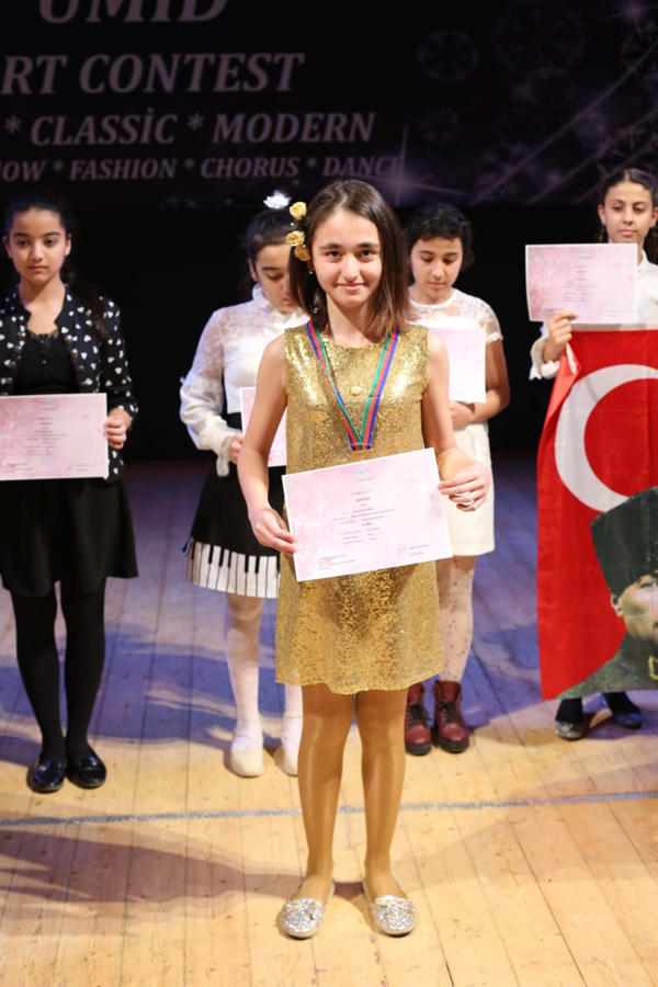 Bakıda beynəlxalq incəsənət müsabiqəsi keçirilib (FOTO)