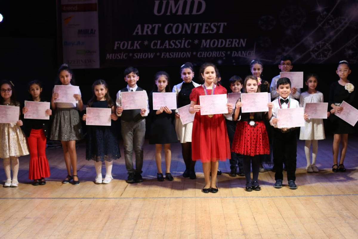 Bakıda beynəlxalq incəsənət müsabiqəsi keçirilib (FOTO)