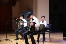 Bakıda beynəlxalq incəsənət müsabiqəsi keçirilib (FOTO)
