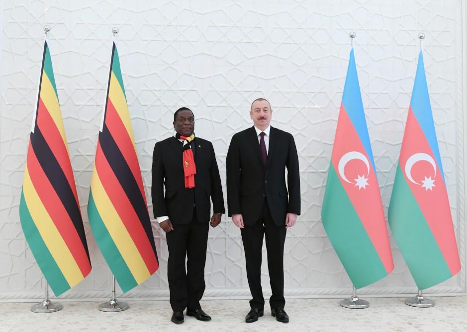 Azərbaycan və Zimbabve prezidentlərinin görüşü olub (FOTO) (YENİLƏNİB)