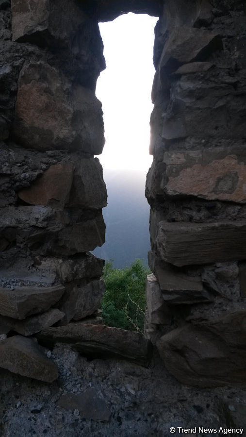 Azərbaycan tarixinin daha bir səhifəsi: Şamilqalanı kim tikdi, kimə qaldı? (FOTO)
