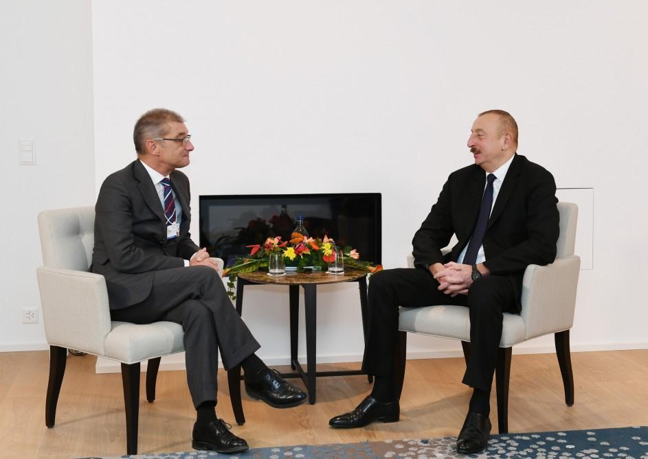 Prezident İlham Əliyev: Azərbaycan dövləti investorlara, sahibkarlara bundan sonra da dəstək verəcək (FOTO)