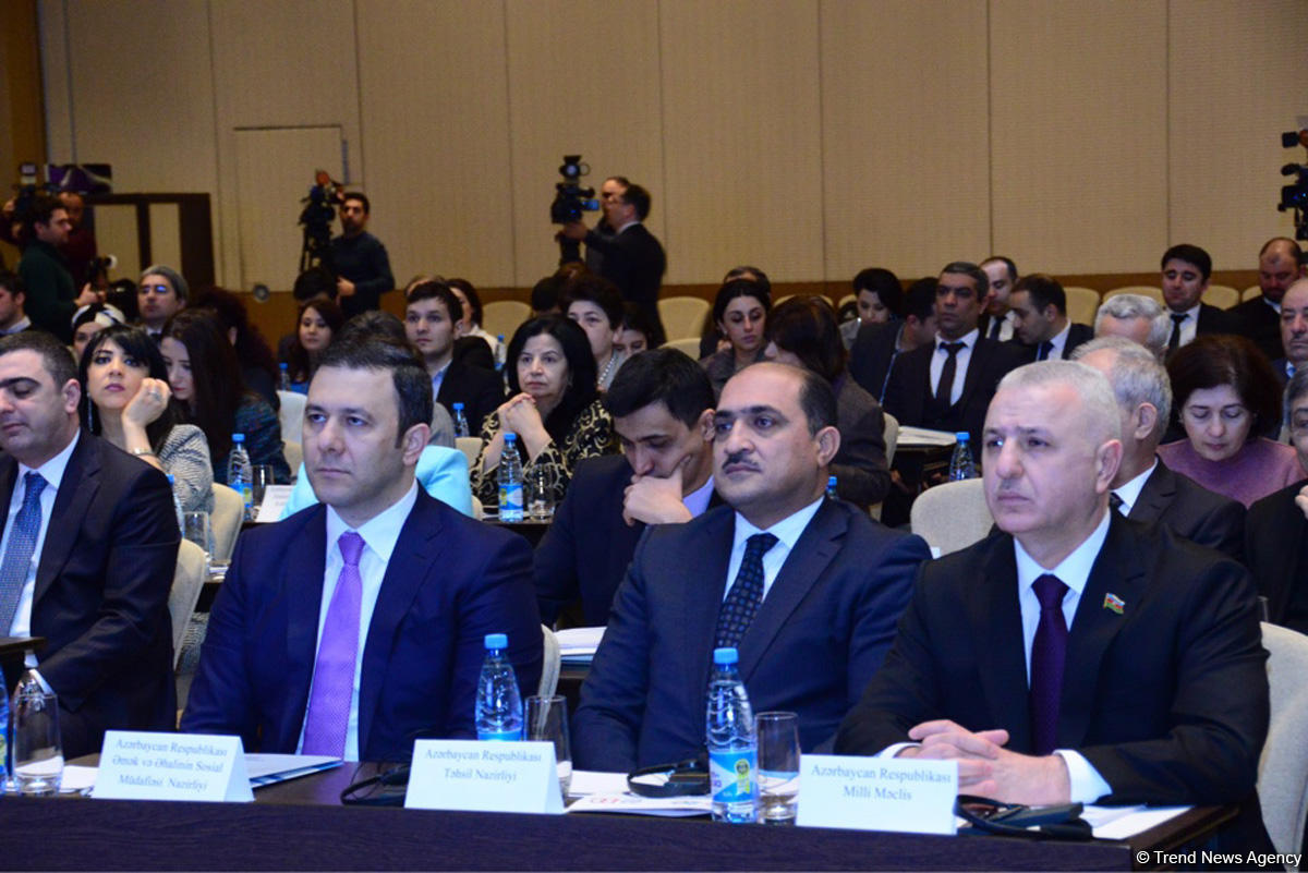 Məmməd Musayev: Təhsil proqramlarının əmək bazarının tələblərinə uyğunlaşdırılmasına ehtiyac var (FOTO)