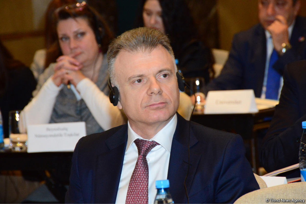 Məmməd Musayev: Təhsil proqramlarının əmək bazarının tələblərinə uyğunlaşdırılmasına ehtiyac var (FOTO)