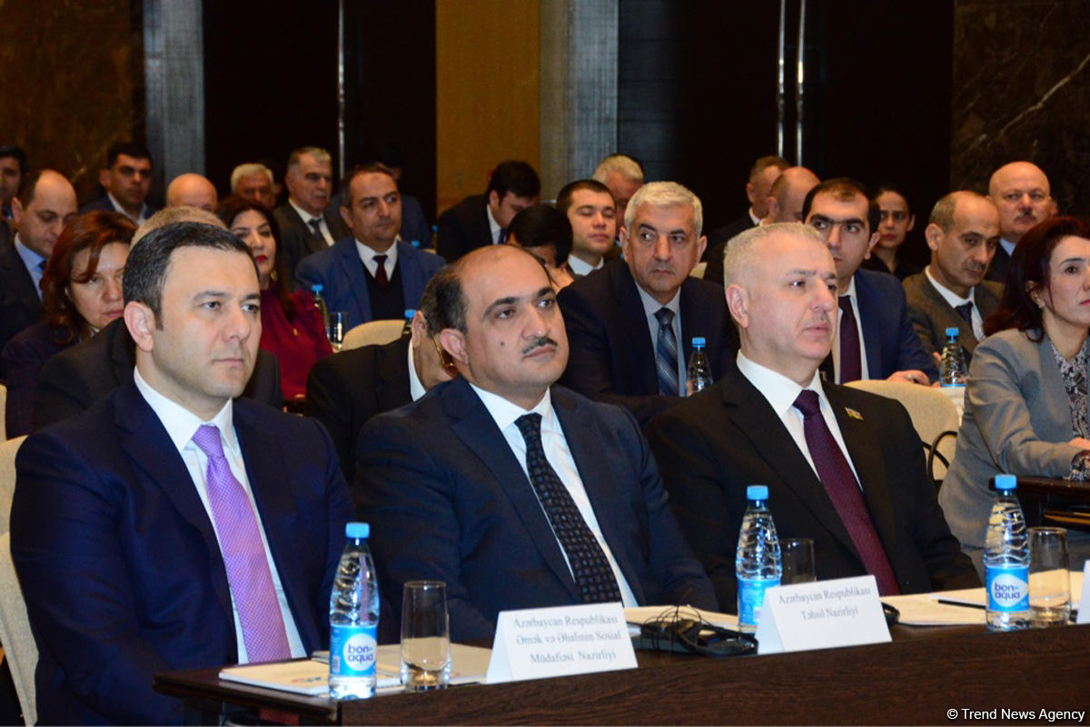 Məmməd Musayev: Təhsil proqramlarının əmək bazarının tələblərinə uyğunlaşdırılmasına ehtiyac var (FOTO)