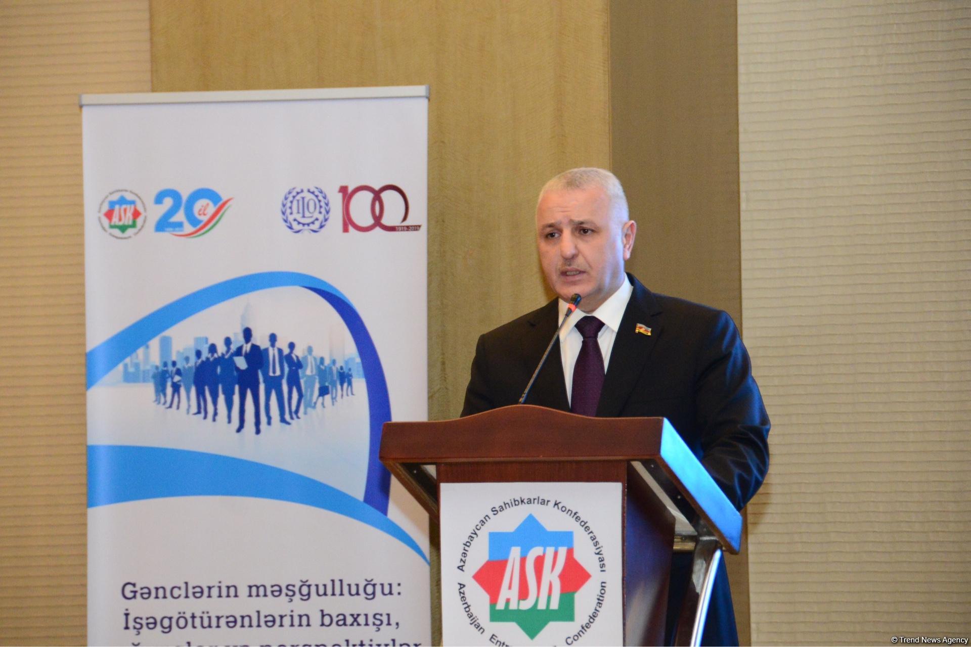 Məmməd Musayev: Təhsil proqramlarının əmək bazarının tələblərinə uyğunlaşdırılmasına ehtiyac var (FOTO)