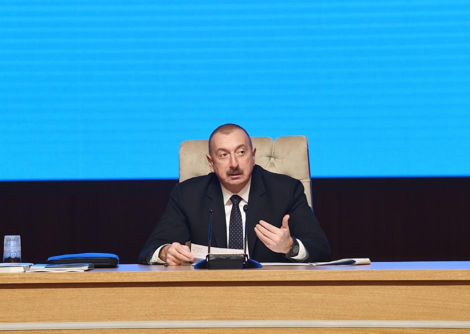 Azərbaycan Prezidenti: Builki Dövlət İnvestisiya Proqramına əsasən yüzlərlə kəndin yolları abadlaşdırılacaq, magistral yolların tikintisi təmin ediləcək