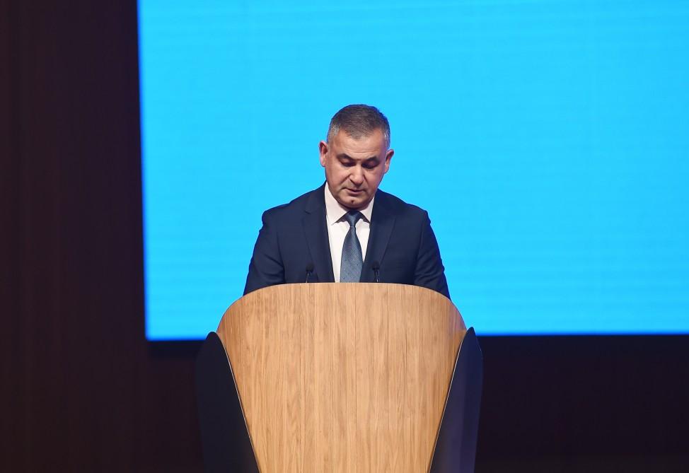 Prezident İlham Əliyev "Regionların 2014-2018-ci illərdə sosial-iqtisadi inkişafı Dövlət Proqramı"nın icrasının yekunlarına həsr olunan konfransda iştirak edib (FOTO) (YENİLƏNİB-2)