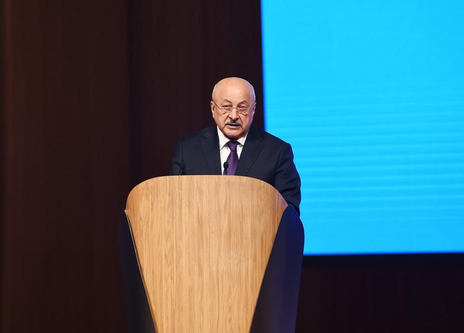 Prezident İlham Əliyev "Regionların 2014-2018-ci illərdə sosial-iqtisadi inkişafı Dövlət Proqramı"nın icrasının yekunlarına həsr olunan konfransda iştirak edib (FOTO) (YENİLƏNİB-2)