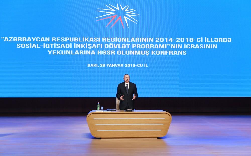 Prezident İlham Əliyev "Regionların 2014-2018-ci illərdə sosial-iqtisadi inkişafı Dövlət Proqramı"nın icrasının yekunlarına həsr olunan konfransda iştirak edib (FOTO) (YENİLƏNİB-2)