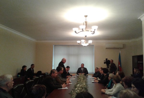 Millət vəkili “Rus İcmaları”nın nümayəndələri ilə görüşüb (FOTO)