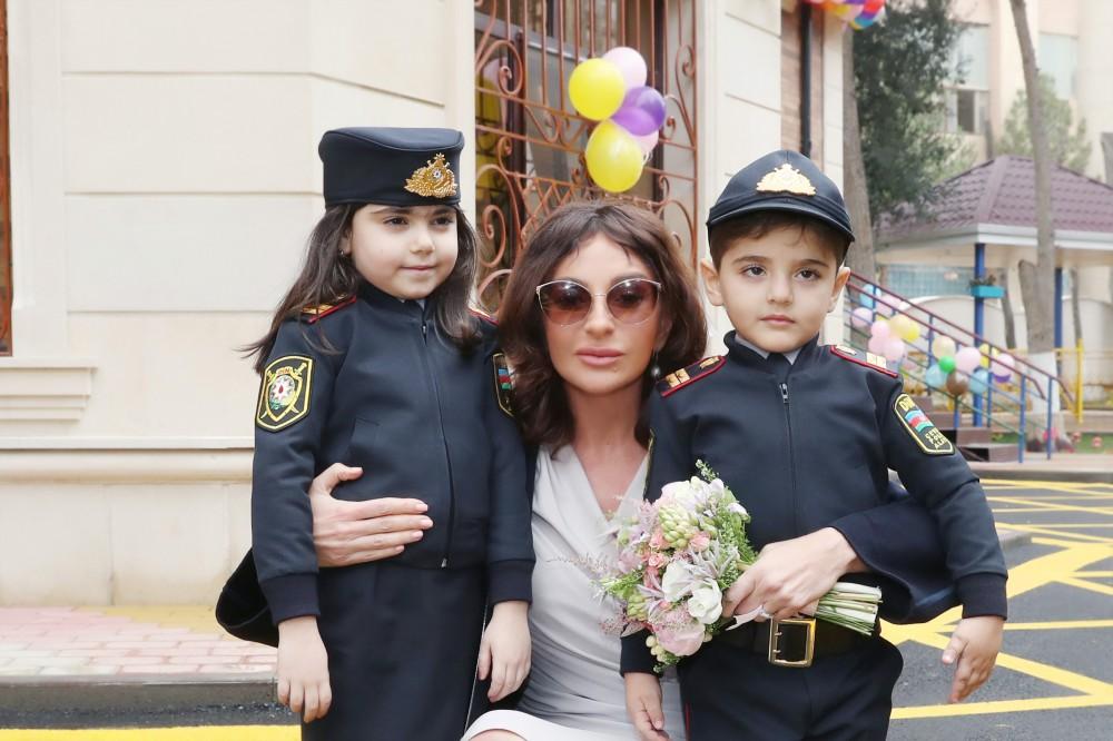 Birinci vitse-prezident Mehriban Əliyeva Bakıda yeni inşa olunmuş 6 saylı uşaq bağçasının açılışında iştirak edib (FOTO)