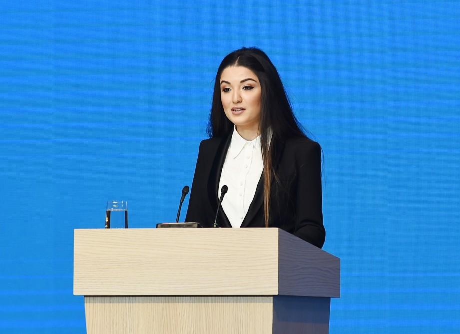 Prezident İlham Əliyev və birinci xanım Mehriban Əliyeva Gənclər Gününə həsr olunmuş respublika toplantısında iştirak ediblər (FOTO) (YENİLƏNİB-2)