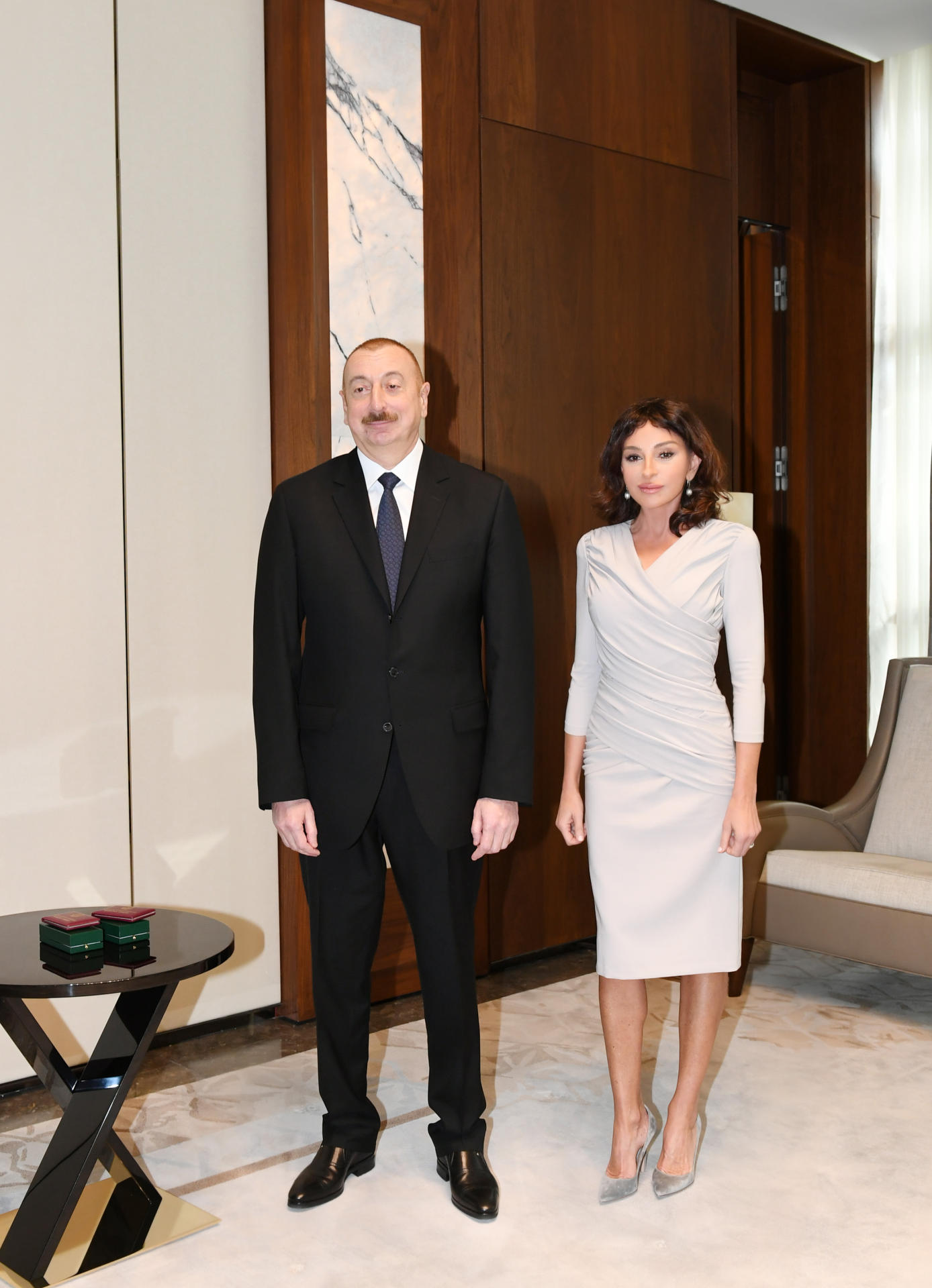 Prezident İlham Əliyev və birinci xanım Mehriban Əliyeva Ukraynada yaşayan soydaşlarımız Sabir və Umud Şirinov qardaşları ilə görüşüblər (FOTO) (YENİLƏNİB)