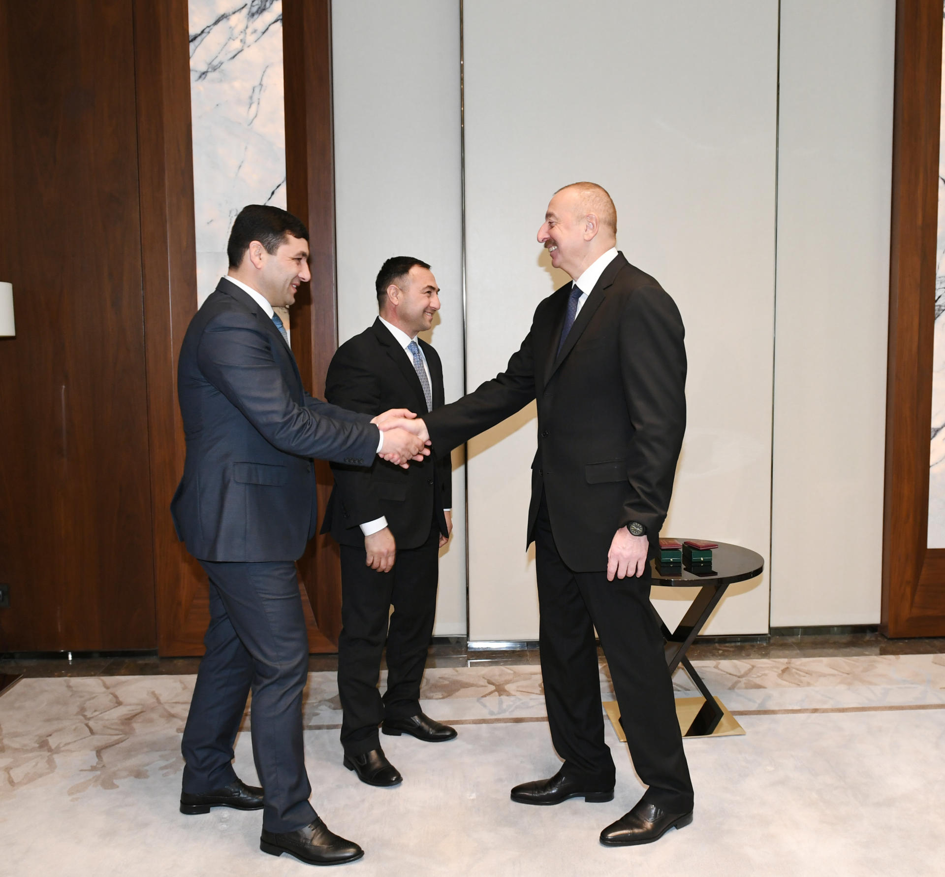 Prezident İlham Əliyev və birinci xanım Mehriban Əliyeva Ukraynada yaşayan soydaşlarımız Sabir və Umud Şirinov qardaşları ilə görüşüblər (FOTO) (YENİLƏNİB)