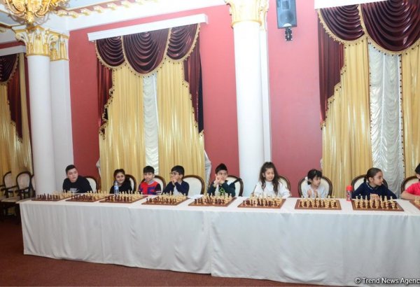 DTX-nin Mədəniyyət Mərkəzində "Gələcəyin gəncləri" adlı uşaq şahmat turniri keçirilir (FOTO)