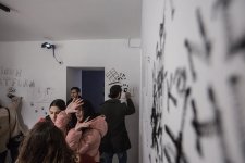 Bakıda "Perpendikulyar həqiqətlər" adlı sərgi keçirilir (FOTO)