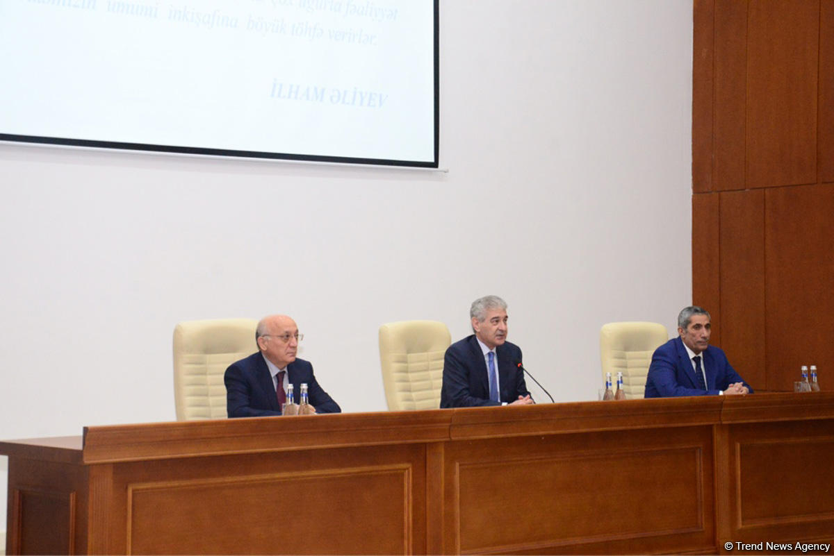 Əli Əhmədov: Bu il bələdiyyə seçkilərində gənclərin namizəd qismində iştirak etməsinə çalışacağıq (FOTO)