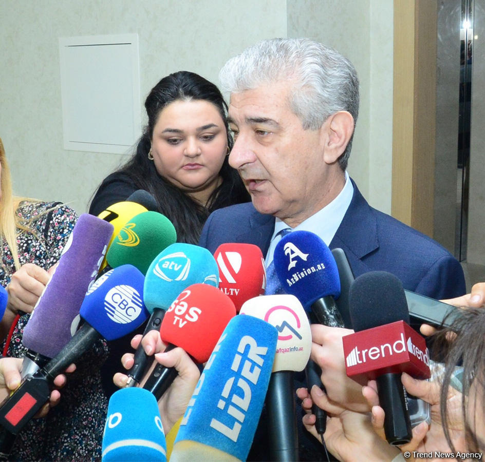 Əli Əhmədov: Bu il bələdiyyə seçkilərində gənclərin namizəd qismində iştirak etməsinə çalışacağıq (FOTO)