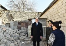 Prezident İlham Əliyev zəlzələnin baş verdiyi Şamaxıda olub (FOTO) (YENİLƏNİB)