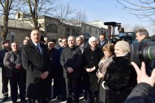 Prezident İlham Əliyev zəlzələnin baş verdiyi Şamaxıda olub (FOTO) (YENİLƏNİB)