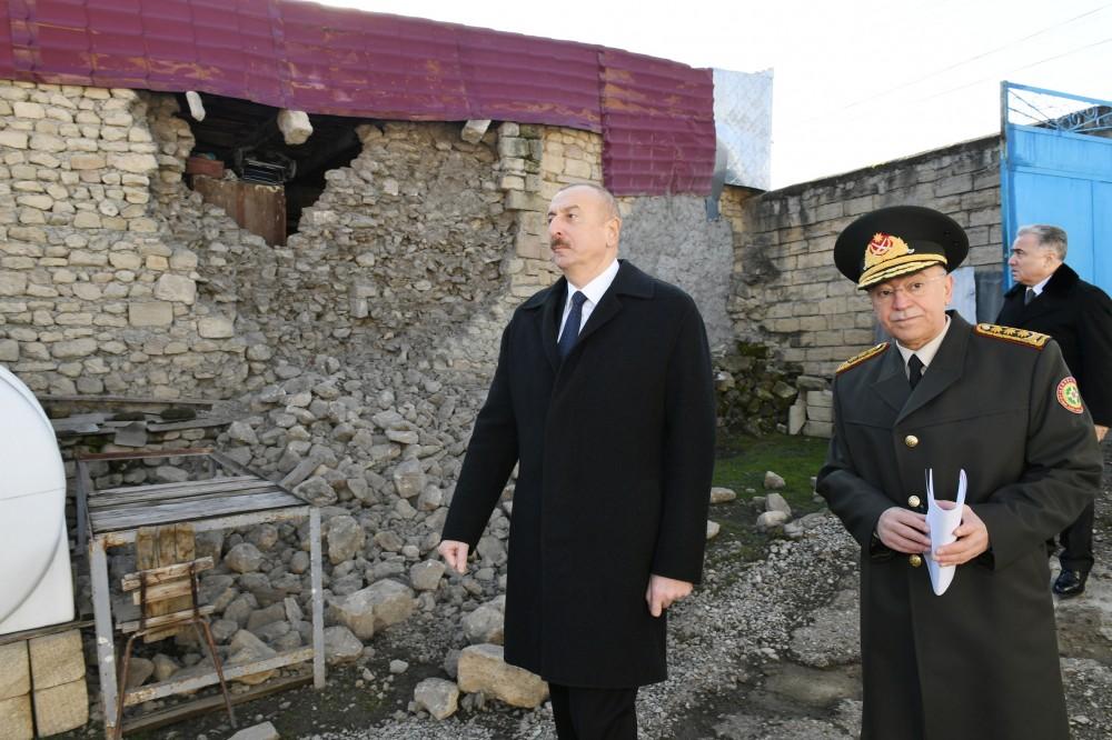 Prezident İlham Əliyev zəlzələnin baş verdiyi Şamaxıda olub (FOTO) (YENİLƏNİB)