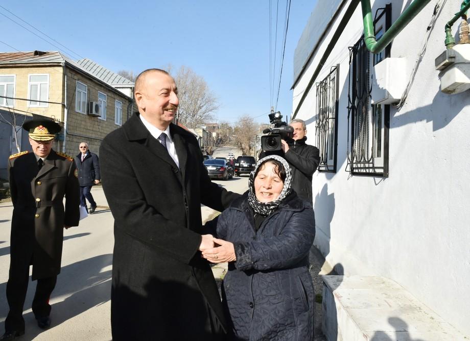 Prezident İlham Əliyev zəlzələnin baş verdiyi Şamaxıda olub (FOTO) (YENİLƏNİB)