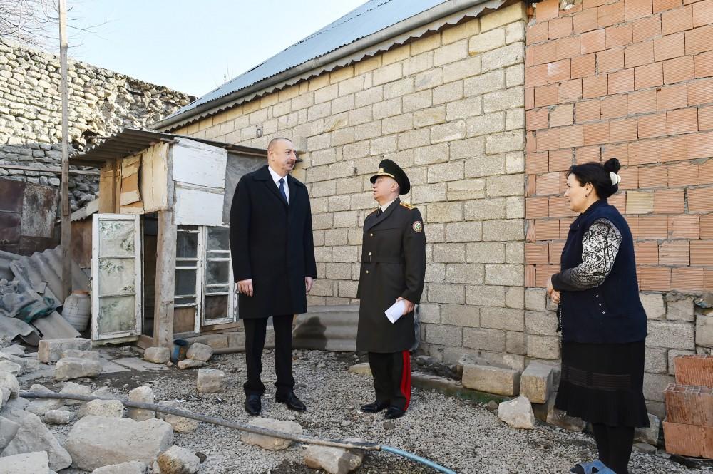 Prezident İlham Əliyev zəlzələnin baş verdiyi Şamaxıda olub (FOTO) (YENİLƏNİB)