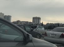 Bakı-Sumqayıt yolunda QƏZA tıxaca səbəb oldu (FOTO)