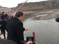 Samur çayı üzərində salınan avtomobil körpüsünün tikintisinə baxış keçirilib (FOTO)