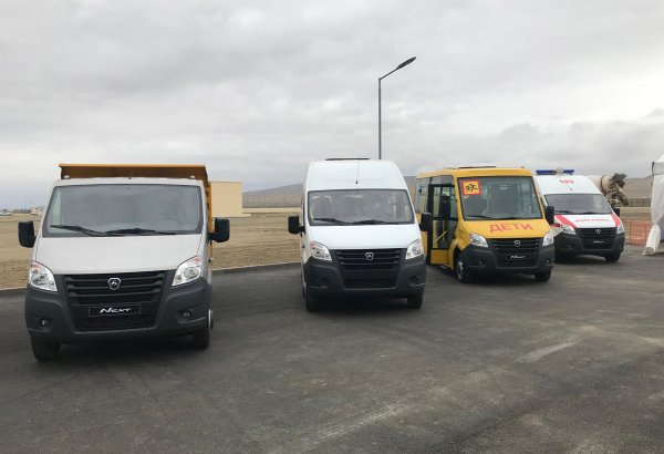 Azərbaycan "QAZ" avtomobillərinin yeni bazarlara çıxışı üçün meydana çevriləcək