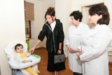 Azərbaycanın Birinci vitse-prezidenti Mehriban Əliyeva Bakıdakı 1 nömrəli körpələr evinin sakinləri ilə görüşüb (FOTO)
