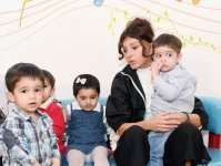 Azərbaycanın Birinci vitse-prezidenti Mehriban Əliyeva Bakıdakı 1 nömrəli körpələr evinin sakinləri ilə görüşüb (FOTO)