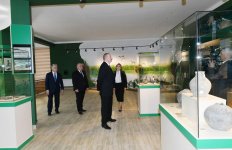 Azərbaycan Prezidenti əsaslı şəkildə yenidən qurulan Beyləqan Tarix-Diyarşünaslıq Muzeyinin açılışında iştirak edib (FOTO) (YENİLƏNİB)