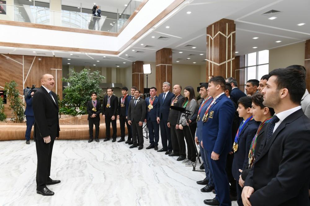 Prezident İlham Əliyev Beyləqan Olimpiya İdman Kompleksinin açılışında iştirak edib (FOTO) (YENİLƏNİB)