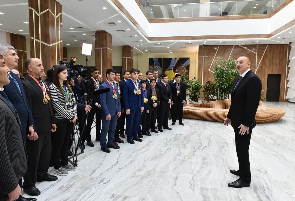Prezident İlham Əliyev Beyləqan Olimpiya İdman Kompleksinin açılışında iştirak edib (FOTO) (YENİLƏNİB)