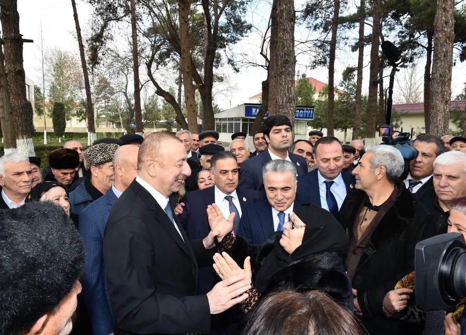 Azərbaycan Prezidenti əsaslı şəkildə yenidən qurulan Beyləqan Tarix-Diyarşünaslıq Muzeyinin açılışında iştirak edib (FOTO) (YENİLƏNİB)
