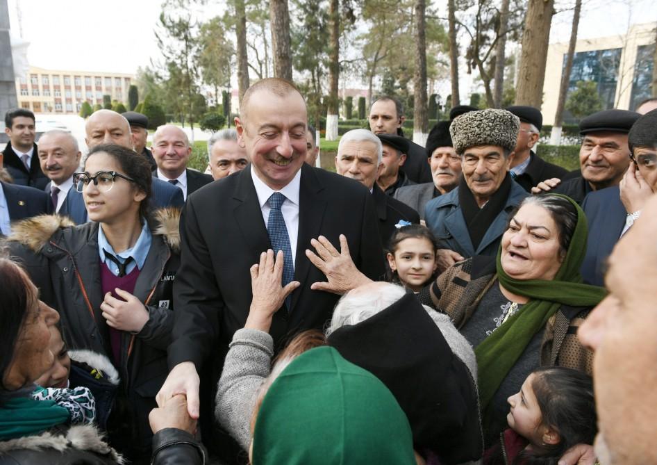 Azərbaycan Prezidenti əsaslı şəkildə yenidən qurulan Beyləqan Tarix-Diyarşünaslıq Muzeyinin açılışında iştirak edib (FOTO) (YENİLƏNİB)