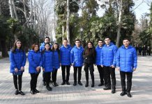 Birinci vitse-prezident Mehriban Əliyeva “Xan bağı” mədəniyyət və istirahət parkında gəncəlilərlə görüşüb (FOTO) (YENİLƏNİB)