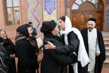 Birinci vitse-prezident Mehriban Əliyeva Gəncədə “İmamzadə” dini kompleksini ziyarət edib (FOTO)
