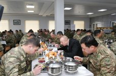 Ali Baş Komandan İlham Əliyev Beyləqanda yeni inşa edilmiş “N” saylı hərbi hissəsində yaradılan şəraitlə tanış olub (FOTO) (YENİLƏNİB)