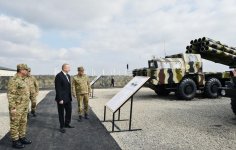 Ali Baş Komandan İlham Əliyev Beyləqanda yeni inşa edilmiş “N” saylı hərbi hissəsində yaradılan şəraitlə tanış olub (FOTO) (YENİLƏNİB)
