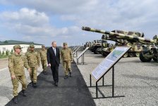 Ali Baş Komandan İlham Əliyev Beyləqanda yeni inşa edilmiş “N” saylı hərbi hissəsində yaradılan şəraitlə tanış olub (FOTO) (YENİLƏNİB)