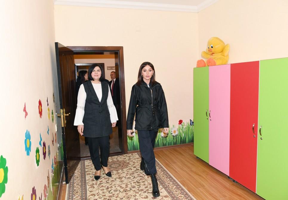 Birinci vitse-prezident Mehriban Əliyeva Gəncədəki uşaq evinə baş çəkib (FOTO) (YENİLƏNİB)