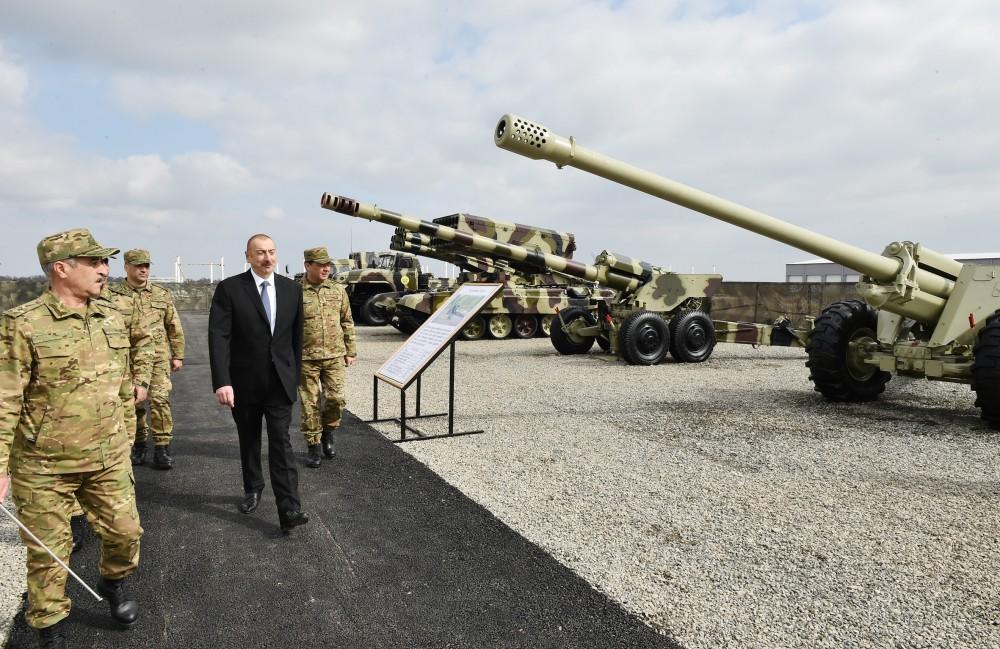 Ali Baş Komandan İlham Əliyev Beyləqanda yeni inşa edilmiş “N” saylı hərbi hissəsində yaradılan şəraitlə tanış olub (FOTO) (YENİLƏNİB)